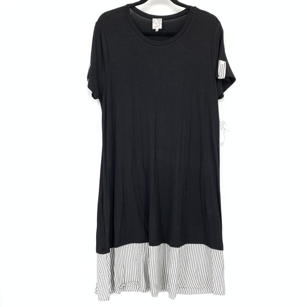 Naif Short Sleeve Jersey Knit Dress Womens Size XL Black Striped Hem Detail NEW